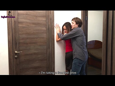 ❤️ Sexy Realtor gợi cảm giật cô ấy L. và Mẹ trong khi bán cô ấy căn hộ - Krempai ️  Porn video  ở% vi.amourpassionfever.ru%