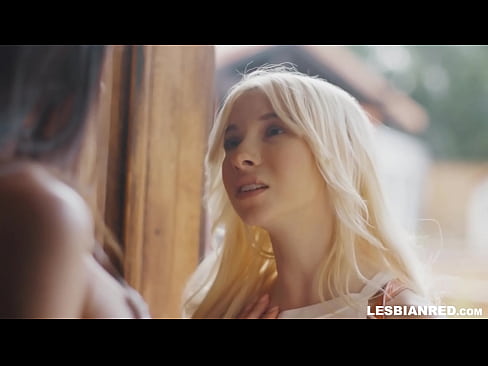 ❤️ Cô gái về nhà một vài tháng sau đó và ăn sạch âm hộ của mẹ kế ️  Porn video  ở% vi.amourpassionfever.ru%